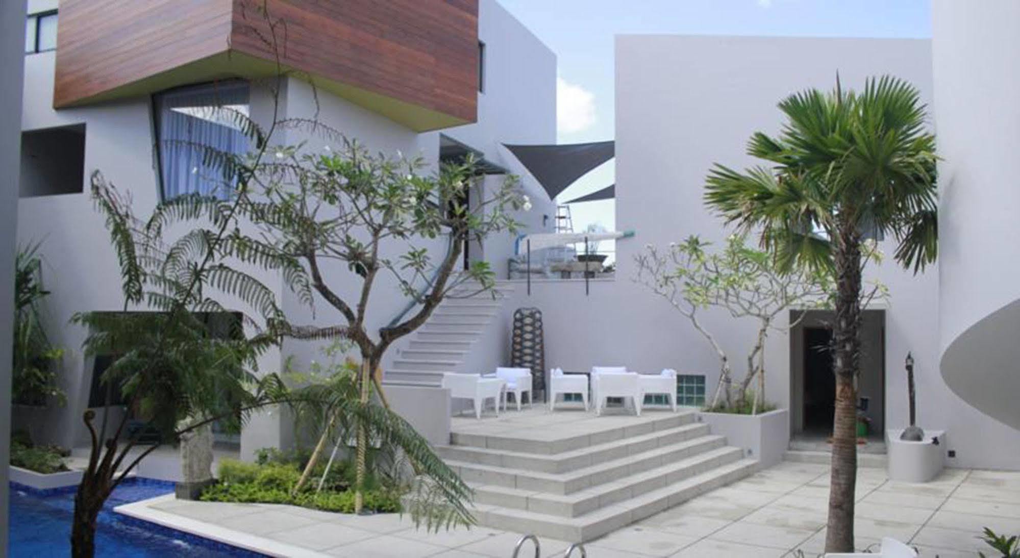Scala Bed And Beyond Hotel Kerobokan  Exterior photo