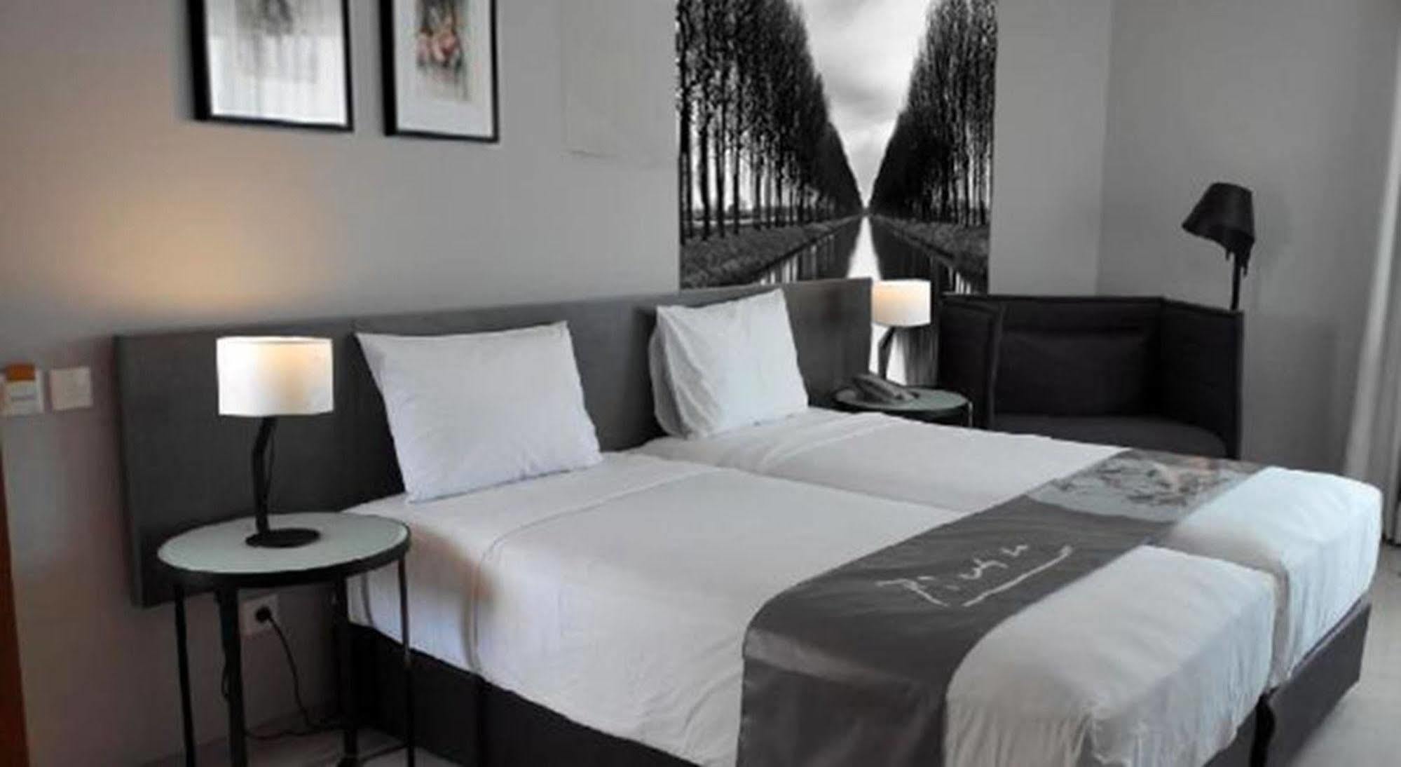 Scala Bed And Beyond Hotel Kerobokan  Exterior photo